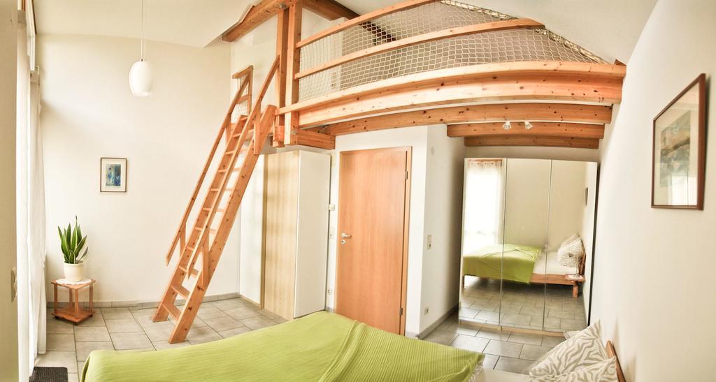 Ferienwohnung Storchennest Mit E-Ladestation Waldshut-Tiengen Szoba fotó
